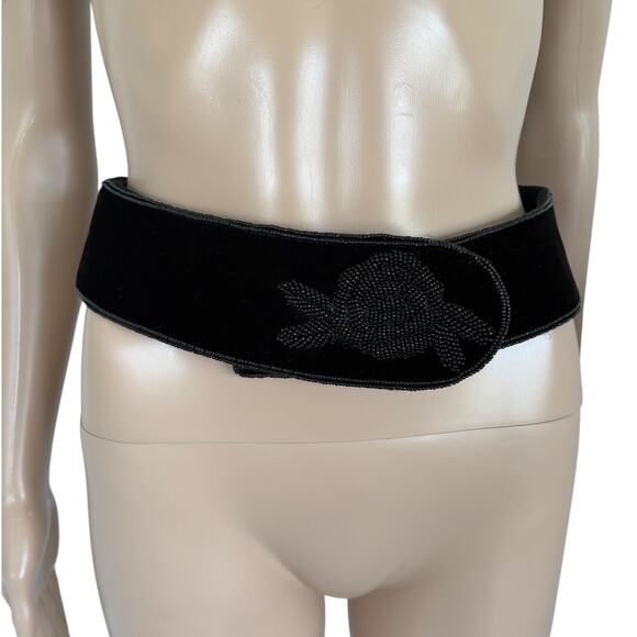 VTG Handmade Velvet Beaded Rose Waist Belt Wide Statement Whimsigoth Witchy S - Picture 1 of 9